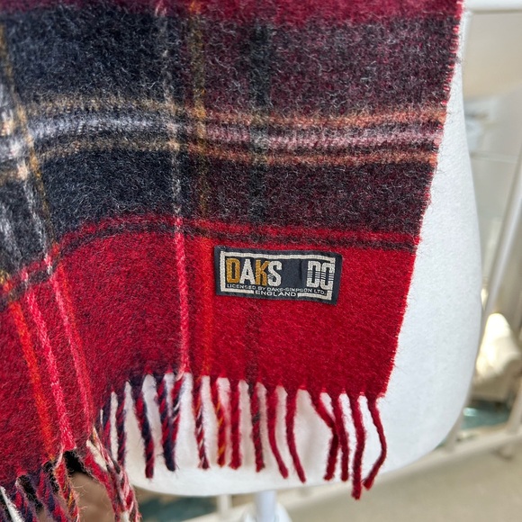 DAKS London Wool Cashmere Blend Scarf Vintage Plaid Red Holiday Christmas - Picture 5 of 6